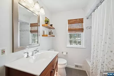 24 Raynor Road, Morris Township, NJ 07960 - Photo 19