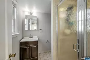 766 Salem St, Teaneck Township, NJ 07666 - Photo 11