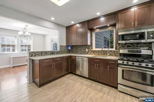 766 Salem St, Teaneck Township, NJ 07666 - Photo 7