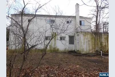 221 Boulevard Drive, Wayne, NJ 07470 - Photo 3