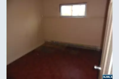 221 Boulevard Drive, Wayne, NJ 07470 - Photo 17