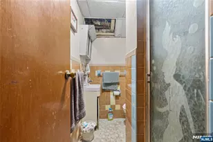 335 Court St, Elizabeth, NJ 07206 - Photo 23