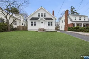 1096 Margaret St, Teaneck Township, NJ 07666 - Photo 21