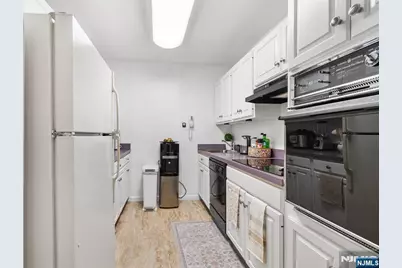 301 Beech Street 2B #2B, Hackensack, NJ 07601 - Photo 7