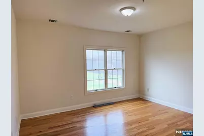 1305 Windsor Park Court 305 #305, Englewood, NJ 07631 - Photo 7