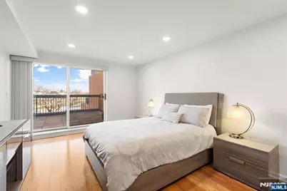 316 Nelson Court, Edgewater, NJ 07020 - Photo 13