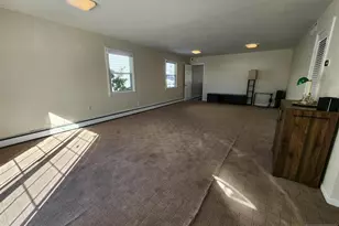 830 Pennsylvania Ave, Lyndhurst Township, NJ 07071 - Photo 7