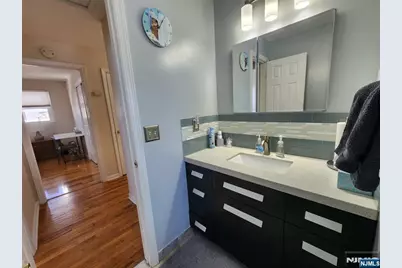 830 Pennsylvania Avenue, Lyndhurst Township, NJ 07071 - Photo 23