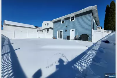 830 Pennsylvania Avenue, Lyndhurst Township, NJ 07071 - Photo 31