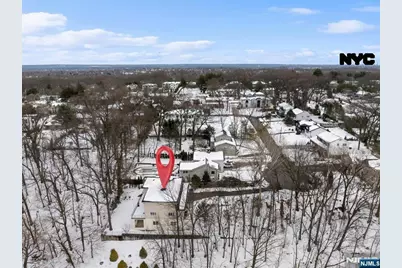 360 Valley View Avenue, Paramus, NJ 07652 - Photo 39