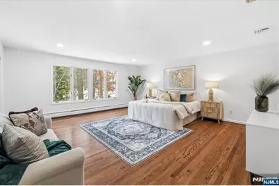 360 Valley View Avenue, Paramus, NJ 07652 - Photo 19