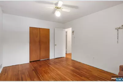 52 Deer Trail Road, Hillsdale, NJ 07642 - Photo 33