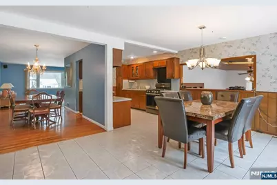 52 Deer Trail Road, Hillsdale, NJ 07642 - Photo 15