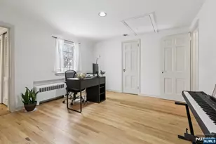 355 Kensington Dr, Ridgewood, NJ 07450 - Photo 27