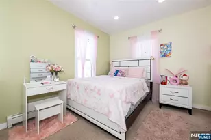 32 Newfield St, East Orange, NJ 07017 - Photo 21