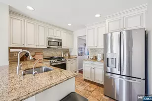 52 Ryan Ln 1105, Lincoln Park, NJ 07035 - Photo 3