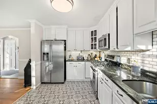 951 Darien Terrace, Teaneck Township, NJ 07666 - Photo 15