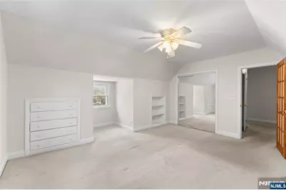 649 Ogden Avenue, Teaneck Township, NJ 07666 - Photo 13