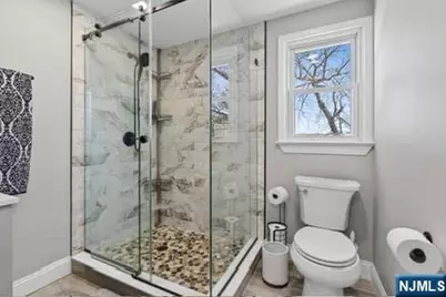 88 Harrington Road, Clifton, NJ 07012 - Photo 15