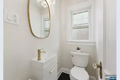 731 Woodland Avenue, Roselle Park, NJ 07204 - Photo 11