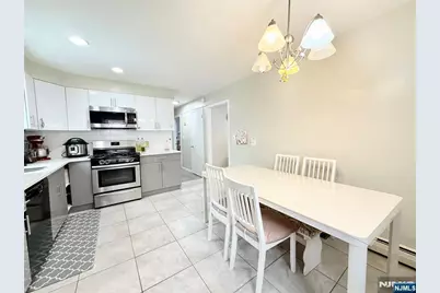 36 Cumberland Avenue, Verona, NJ 07044 - Photo 9