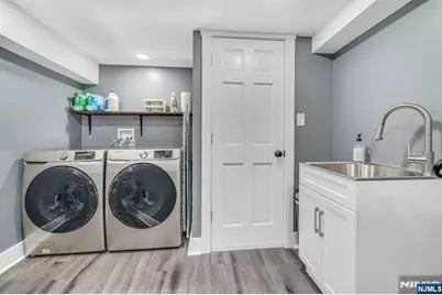 330 W Passaic Avenue, Bloomfield, NJ 07003 - Photo 11