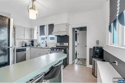 214 Trenton Avenue, Clifton, NJ 07011 - Photo 15
