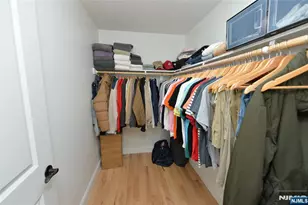 196 Graphic Blvd, Bergenfield, NJ 07621 - Photo 17