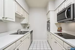 10 Smith Manor Blvd 107, West Orange Township, NJ 07052 - Photo 11