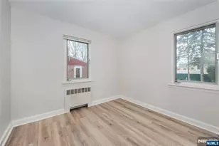 35 Taggart Way, Saddle Brook Township, NJ 07663 - Photo 19
