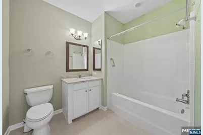 6406 Warrens Way Top Floor &amp; Dee #TOP FLOOR &amp; DEE, Wanaque, NJ 07465 - Photo 17