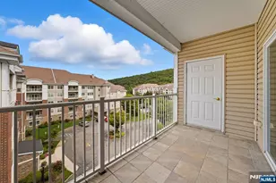 6406 Warrens Way Top Floor &amp Dee, Wanaque, NJ 07465 - Photo 37