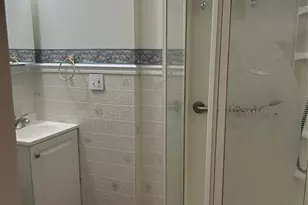 102 Scoles Ave, Clifton, NJ 07012 - Photo 13