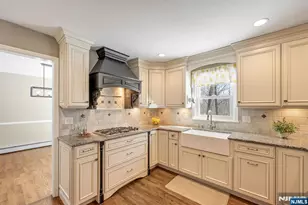 25 Alta Vista Dr, Ringwood, NJ 07456 - Photo 13