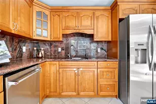 2249 Margaret Ct, Mahwah, NJ 07430 - Photo 25