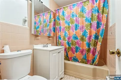 18 Gifford Court, Maplewood, NJ 07040 - Photo 19