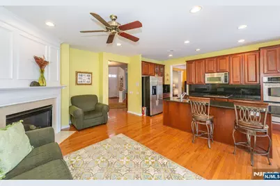 92 Independence Trail 1004 #1004, Totowa, NJ 07512 - Photo 9