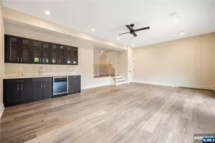 428 Lafayette Ave, Cliffside Park, NJ 07010 - Photo 7