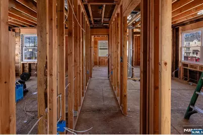 1123 Thompson Avenue, Roselle, NJ 07203 - Photo 9