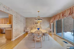 19 Fox Run Rd, Allendale, NJ 07401 - Photo 9