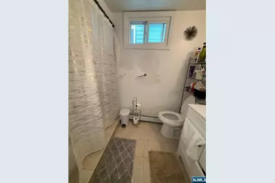 23 Oak Street, Paterson, NJ 07501 - Photo 15