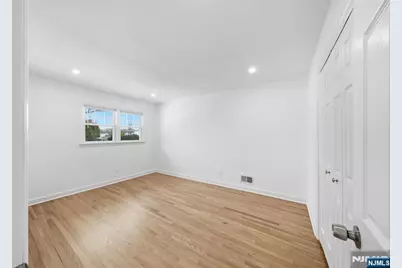 496 Prospect Avenue, Dumont, NJ 07628 - Photo 23
