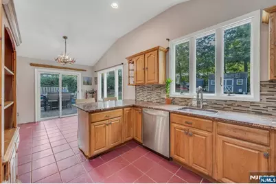 22 Bannehr Street, Oakland, NJ 07436 - Photo 19