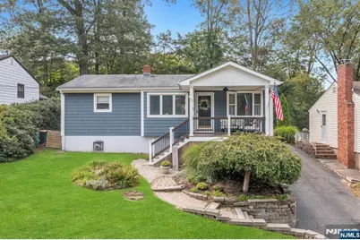 22 Bannehr Street, Oakland, NJ 07436 - Photo 1