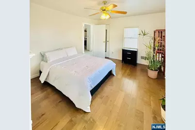 22 Church Street, Nutley, NJ 07110 - Photo 19