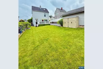 22 Church Street, Nutley, NJ 07110 - Photo 27