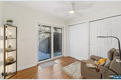 21-10 Carlisle Place, Fair Lawn, NJ 07410 - Photo 11