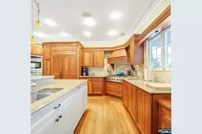 133 Rutherford Road, Mahwah, NJ 07430 - Photo 7