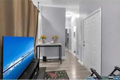 37 Blum Street, Newark, NJ 07103 - Photo 3