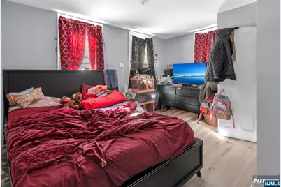 37 Blum Street, Newark, NJ 07103 - Photo 15